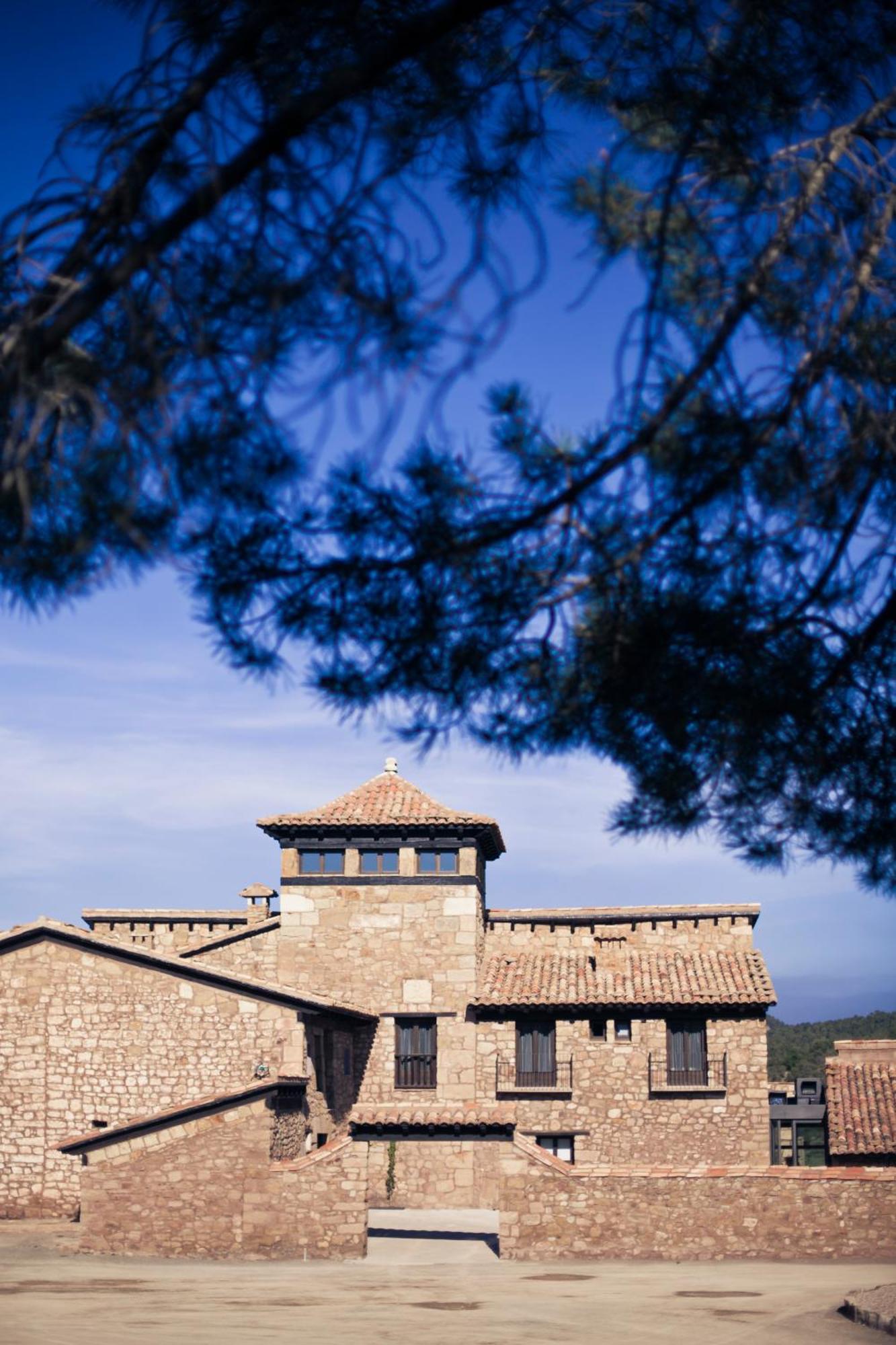 Hotel Restaurante Masia La Torre Mora de Rubielos Exterior foto