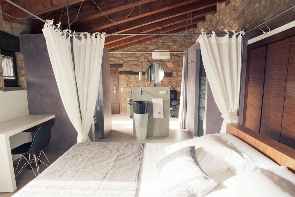 Hotel Restaurante Masia La Torre Mora de Rubielos Cameră foto