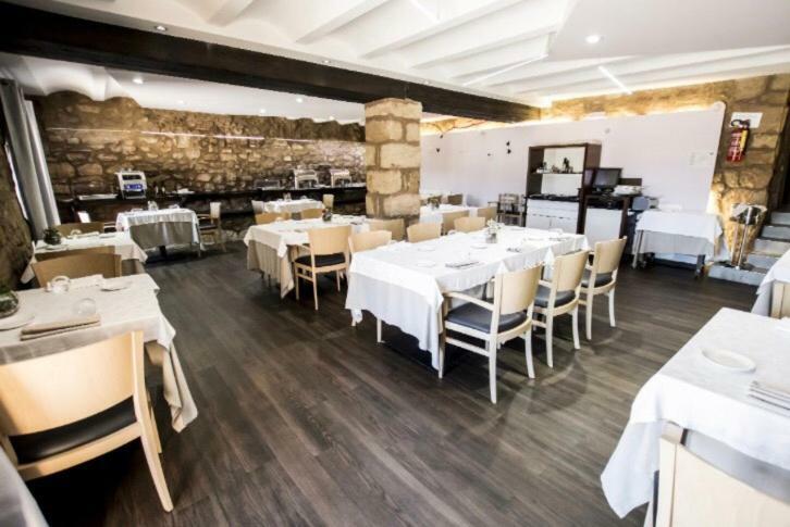Hotel Restaurante Masia La Torre Mora de Rubielos Exterior foto